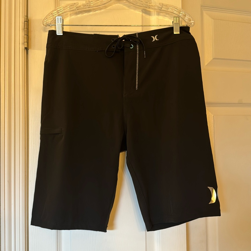 Men’s Shorts/ Swimwear